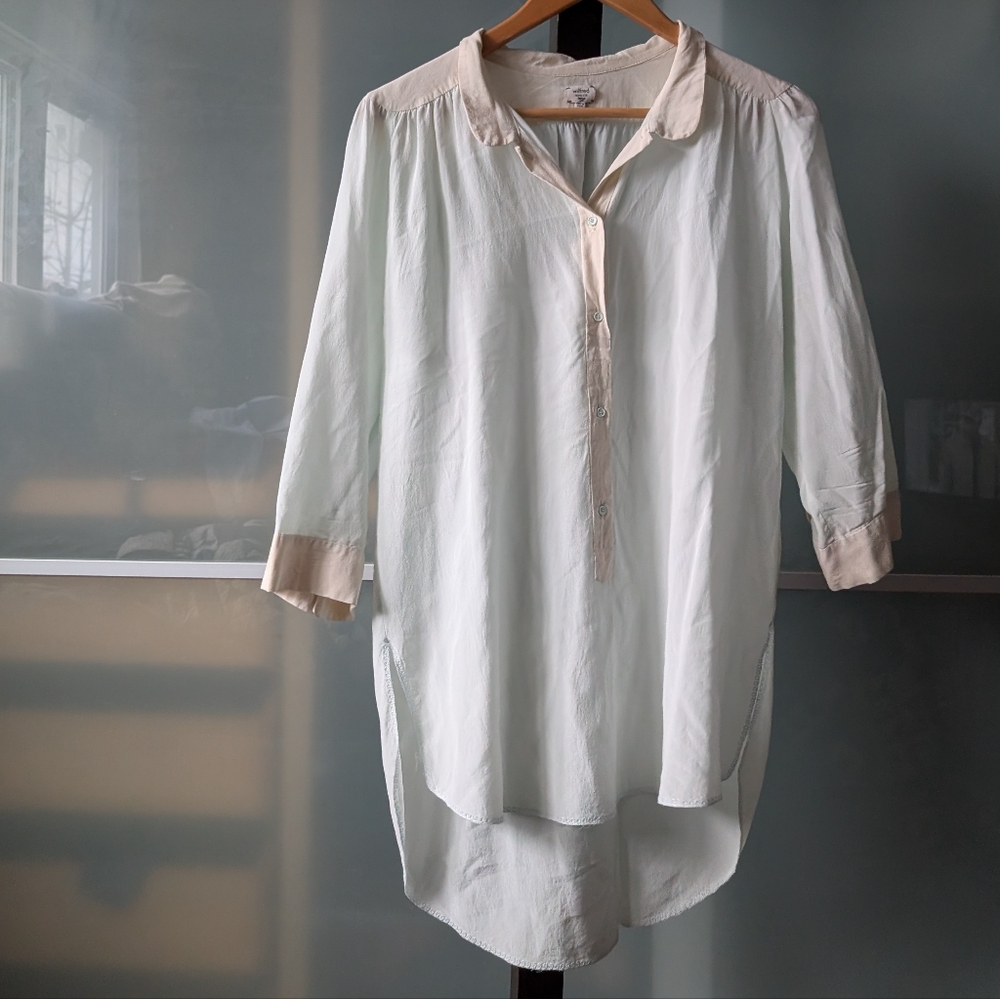 🐛100% Silk Wilfred Cream and Dusty Blue Button-Up Long Blouse - Large